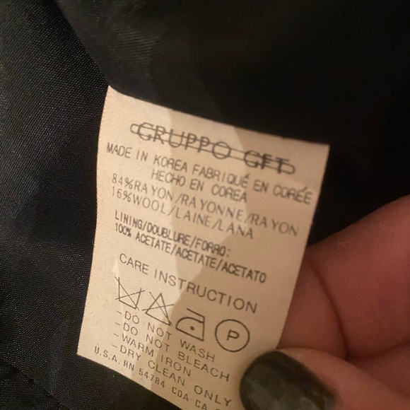 Gorgeous Vintage Emanuel Ungaro Size 2/4 Black Pinstripe Pant Suit - Picture 5 of 7